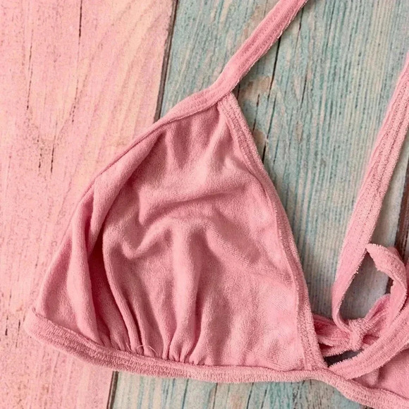 pink pretty little thing bathing suit top ONLY - Picture 3 of 6